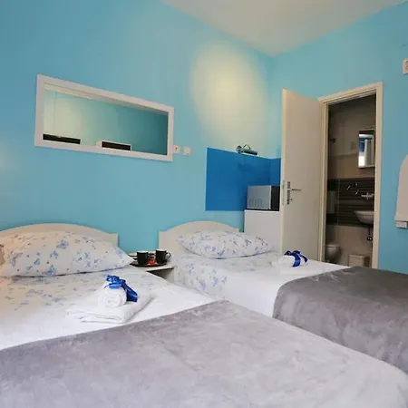& Andrea Apartment *