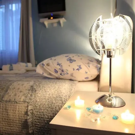 & Andrea Apartment